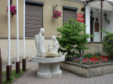 STOR dekoracje fontanny figury wazony lampy meble ogrodowe w Polsce